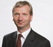 Wolfgang Schön